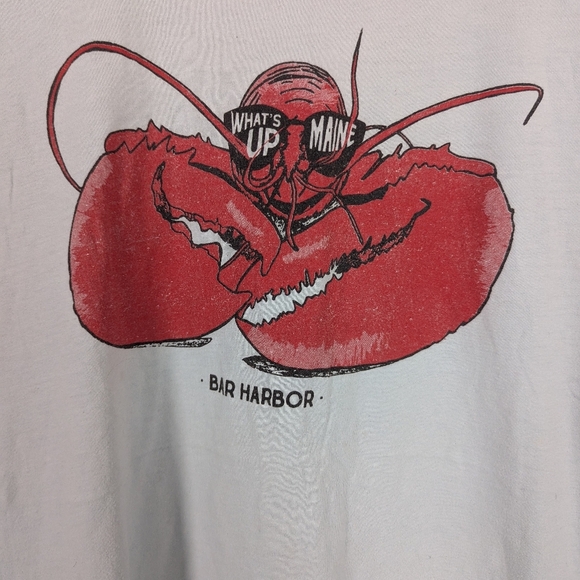 VINTAGE Light Blue Retro "What's Up Maine" Bad Harbor Lobster Sunglasses Tee - Picture 2 of 5
